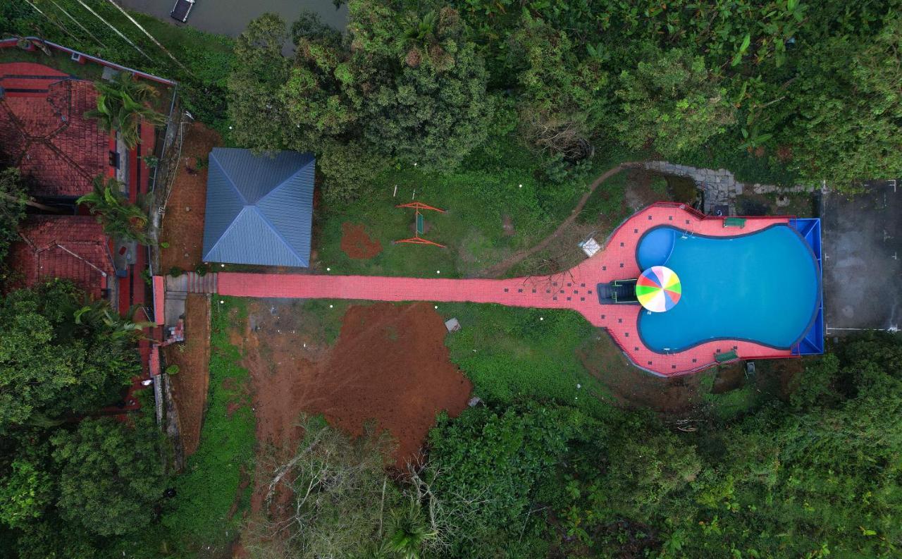 Clay Resort By Bestinn Leisure - Wayanad Padinjarathara Eksteriør billede