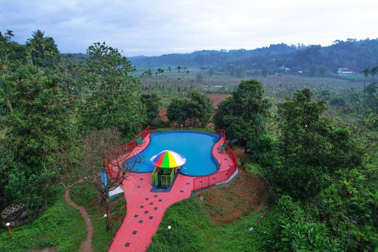 Clay Resort By Bestinn Leisure - Wayanad Padinjarathara Eksteriør billede